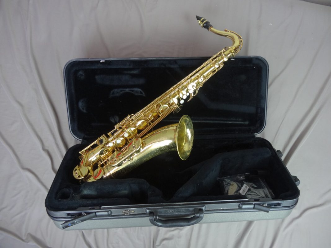 Yamaha YTS475 Intermediate Tenor Saxophone,Durable Case, Ready to Play